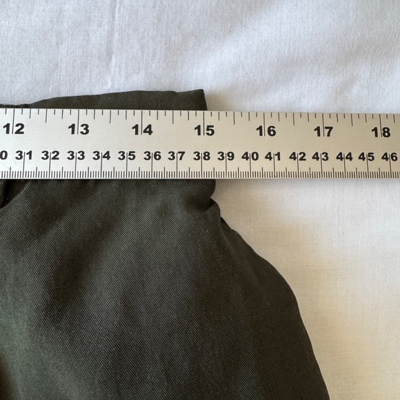 Zara Woman Lightweight Viscose X-Large Capris Army Green Comfort Waist Festival - Picture 10 of 14